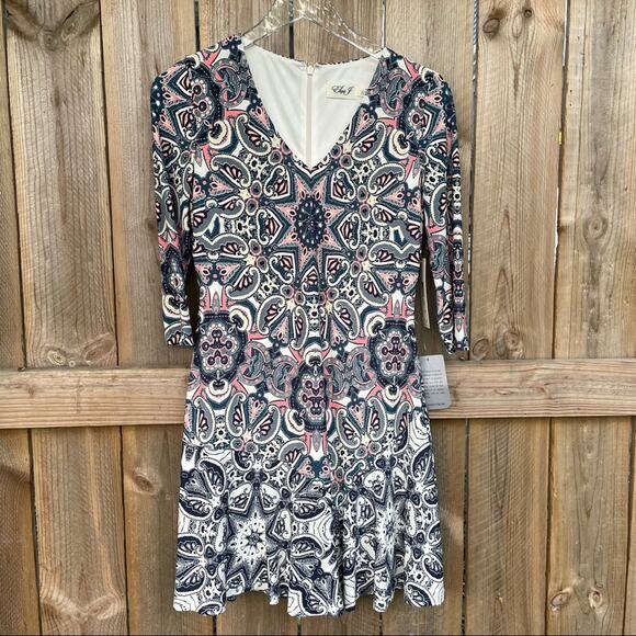 Eliza J Paisley Floral Dress V-Neck 3/4 Sleeve A-Line Jersey Size 4 Petite NWT - Picture 1 of 9